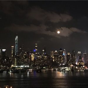 Meet your Posher, Zehra